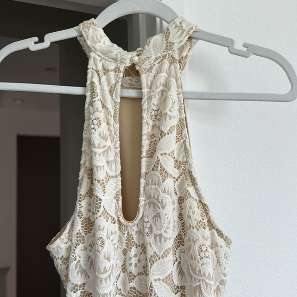 Maxi Halter Dress White Floral with Mesh Detailing - Picture 7 of 8